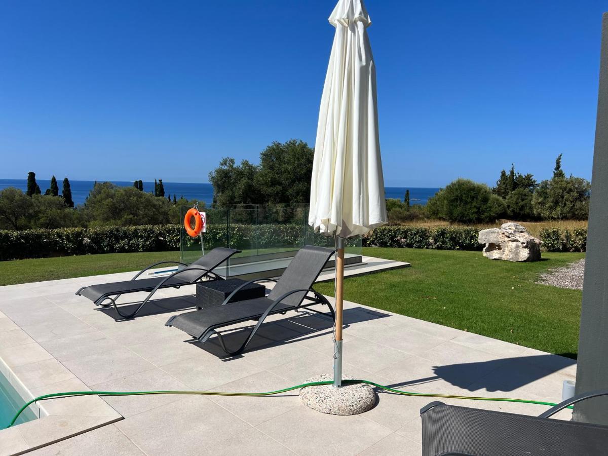 Avithos Blue Villas スヴォロナータ エクステリア 写真